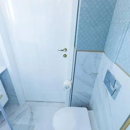 Modern, Elegant In The Heart Of Warsaw.