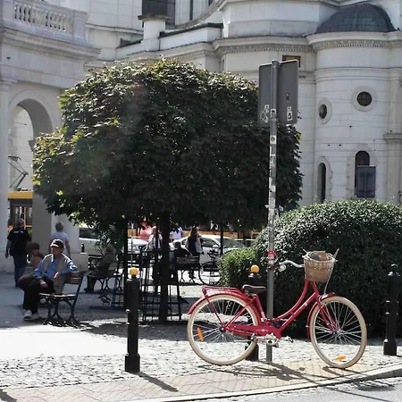 Modern, Elegant In The Heart Of Warsaw. アパート ワルシャワ