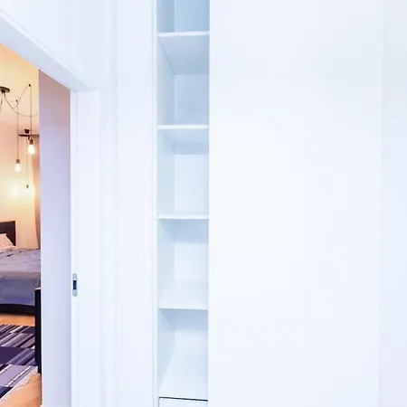 Modern, Elegant In The Heart Of Warsaw. * ワルシャワ