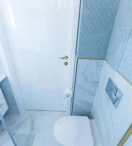 Modern, Elegant In The Heart Of Warsaw.