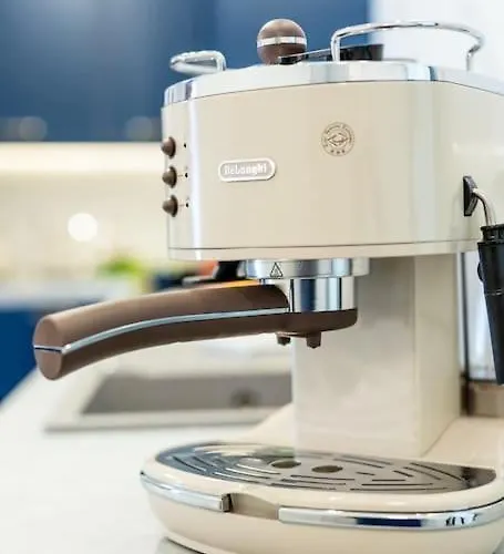 Modern, Elegant In The Heart Of Warsaw.