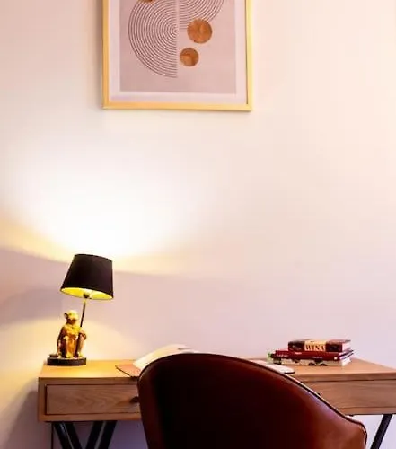 Modern, Elegant In The Heart Of Warsaw.