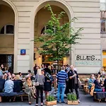 Modern, Elegant In The Heart Of Warsaw.