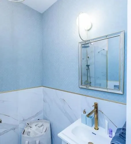 Modern, Elegant In The Heart Of Warsaw. Appartement Varsovie