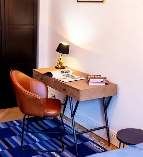 Modern, Elegant In The Heart Of Warsaw. Appartement